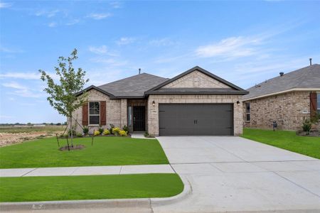 New construction Single-Family house 1906 Seminole Drive, Cleburne, TX 76033 Hamilton- photo 0