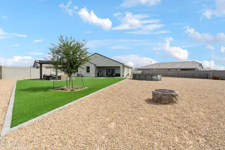 New construction Single-Family house 3726 S 244Th Dr, Buckeye, AZ 85326 - image