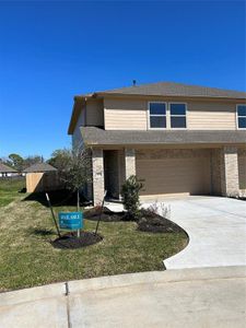 New construction Townhouse house 1379 N Mixander Way St, La Porte, TX 77571 null- photo 0