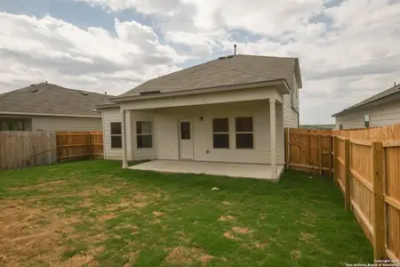 New construction Single-Family house 15447 Jake Xing, San Antonio, TX 78245 plan Harrison - image