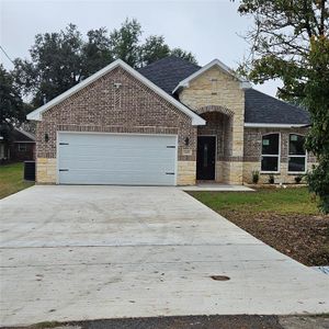 New construction Single-Family house 200 E 1St N St, Kaufman, TX 75142 - image