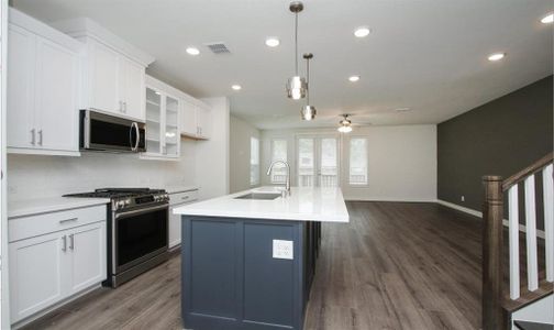 New construction Single-Family house 305B E 40Th St, Houston, TX 77018 null- photo 7 7