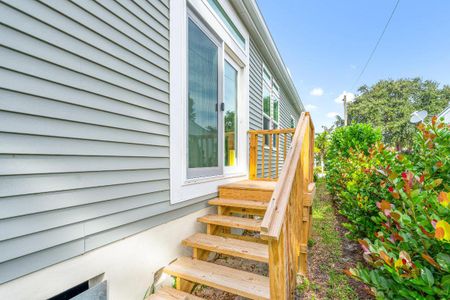 New construction Single-Family house 1757 12Th Ct N, Lake Worth, FL 33460 - image