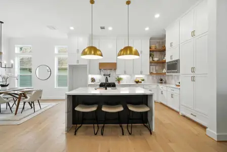 New construction Single-Family house 923 Fisher St, Unit B, Houston, TX 77018 - image 2