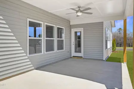 New construction Single-Family house 1931 Ballard Rd, Fuquay Varina, NC 27526 plan Selma - image