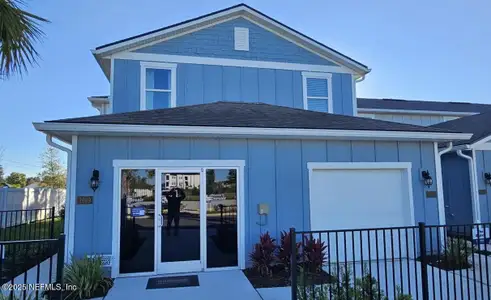 New construction Townhouse house 1609 Bridger Trce, Middleburg, FL 32068 - image