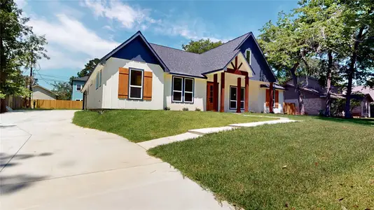 New construction Single-Family house 462 Carriage Trl, Montgomery, TX 77316 - image