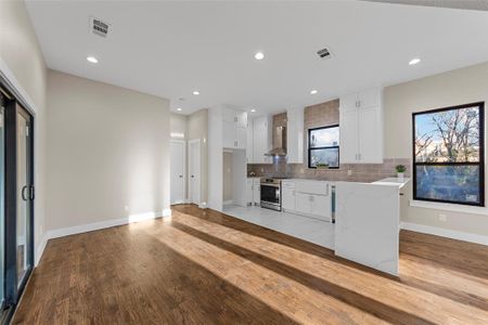 New construction Single-Family house 548 Faulk St, Dallas, TX 75203 null- photo 10 10