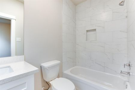 New construction Single-Family house 1424 W 34th 1/2 St, Houston, TX 77018 plan Claire  - image 3