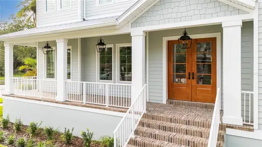 New construction Single-Family house 4311 W Sevilla St, Tampa, FL 33629 - image
