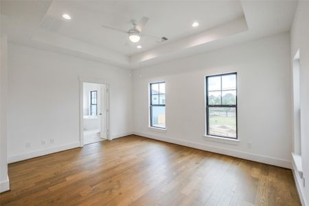 New construction Single-Family house 3520 Harvest Dance Dr, Houston, TX 77008 - image 16