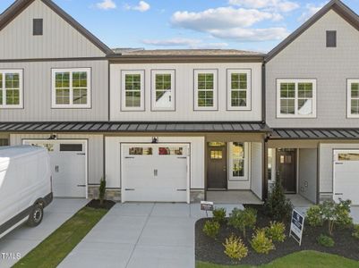 New construction Townhouse house 716 Jamescroft Way, Rolesville, NC 27571 - photo 0