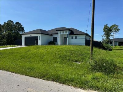 New construction Single-Family house 3901 3Rd St Sw, Lehigh Acres, FL 33976 - image