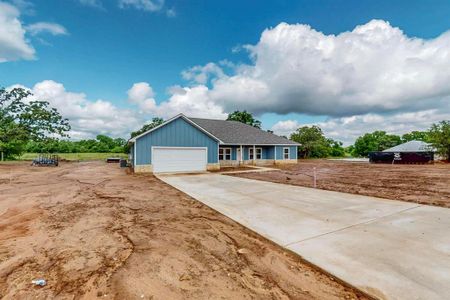 New construction Single-Family house 1210 Smyrna Mdws, Sunset, TX 76270 plan Breckenridge - image