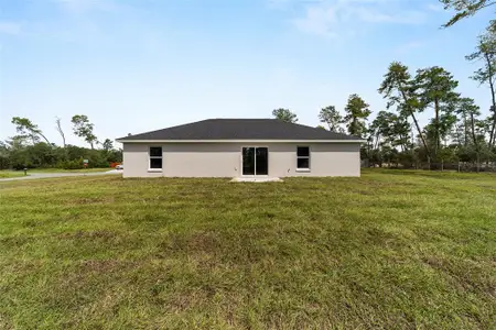New construction Single-Family house 13070 Ne 7Th Lp, Silver Springs, FL 34488 - image