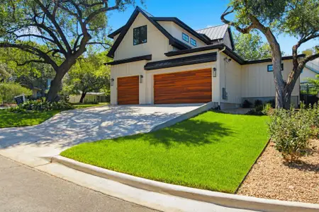 New construction Single-Family house 2301 Westworth Cir, Austin, TX 78704 - image 2