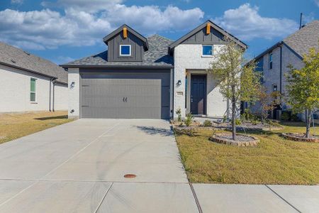 New construction Single-Family house 1526 Pemrose Wy, Forney, TX 75126 plan Degas  - image