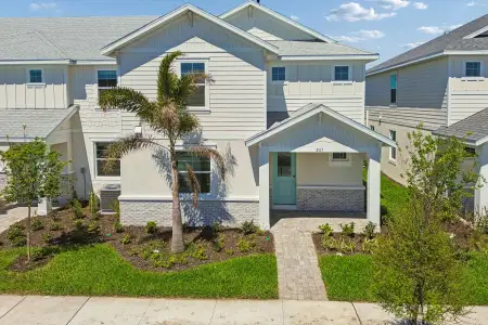 New construction Townhouse house 8115 Seaflower Pkwy, Bradenton, FL 34210 plan Annapolis - Townhomes - image