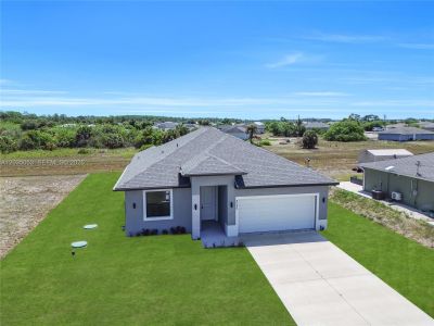 New construction Single-Family house 8045 Buttercup Cir, Labelle, FL 33935 - image