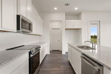 New construction Single-Family house 110 Brush Creek Dr, Boyd, TX 76023 plan Simon - image 5