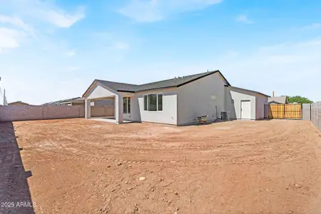 New construction Single-Family house 35119 N Palm Dr, San Tan Valley, AZ 85140 - image