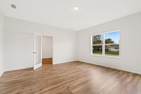 New construction Single-Family house 8510 Wiltshire Dr, Port Charlotte, FL 33981 plan Naples - image 6