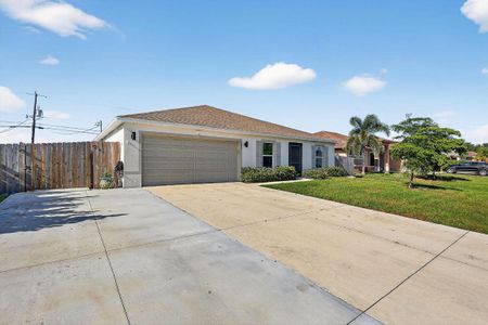 New construction Single-Family house 543 Sw Kabot Ave, Port St. Lucie, FL 34953 - image