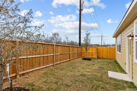 New construction Single-Family house 12555 Spike Hts, San Antonio, TX 78245 null- photo 23 23