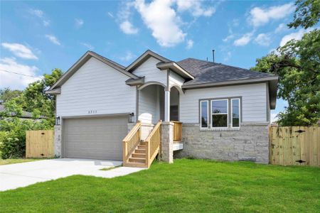 New construction Single-Family house 3711 Bain St, Houston, TX 77026 - image