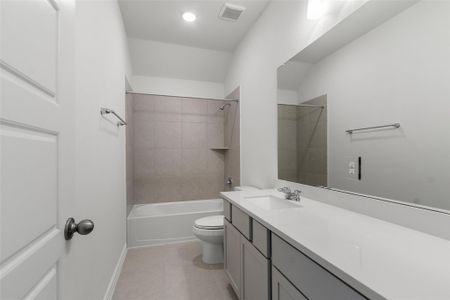 New construction Single-Family house 2718 Ruby Laurel Dr, Arcola, TX 77583 plan Hickory - image 5