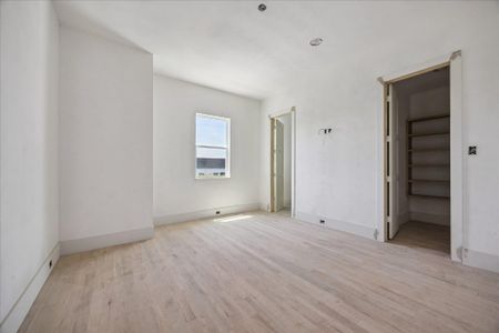 New construction Single-Family house 310 Fowler St, Houston, TX 77007 - image 17