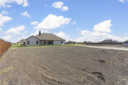 New construction Single-Family house 1881 Harvest, Nevada, TX 75173 plan Weston II - image 4