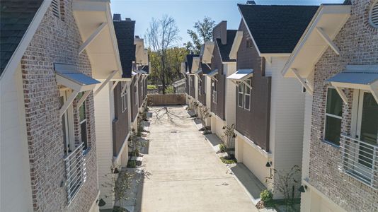 New construction Single-Family house 879 Rachel St, Unit B, Houston, TX 77091 - image 15