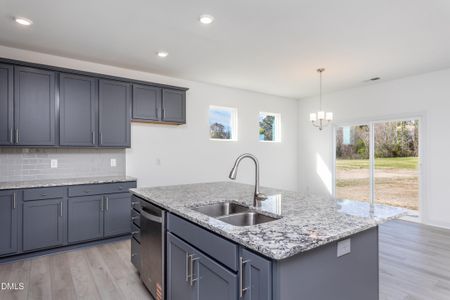 New construction Single-Family house 18 Cedar Run Ct, Benson, NC 27504 plan Ellerbe - image 6