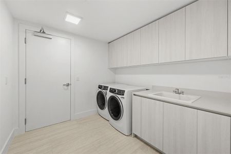 New construction Condo house 5713 Bowen Daniel Dr, Unit 903, Tampa, FL 33616 - image 6