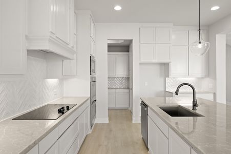 New construction Single-Family house 131 Adilynn Trl, Maypearl, TX 76064 plan Athens - image 8