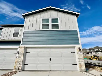 New construction Townhouse house 12800 Summer Village Dr, Buda, TX 78610 - image