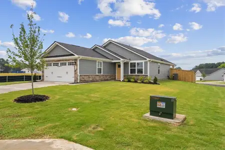 New construction Single-Family house 358 Oakleigh Dr, Calhoun, GA 30701 - image