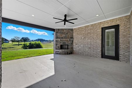 New construction Single-Family house 112 La Paloma Wy, Decatur, TX 76234 - image