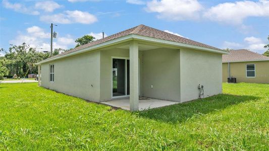 New construction Single-Family house 1025 Lakewood Ct, Lakeland, FL 33801 - image