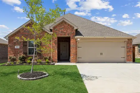 New construction Single-Family house 1302 Colonial Bluff Ln, Princeton, TX 75407 null- photo 0