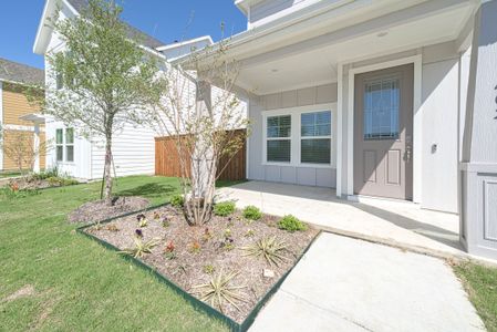 New construction Single-Family house 445 Black Hill Drive, Gainesville, TX 76240 - photo 22 22