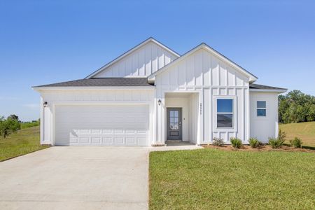 New construction Single-Family house 2410 Park Ave, Indian Lake Estates, FL 33855 null- photo 0