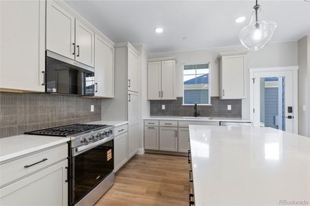 New construction Single-Family house 1919 Chestnut Ave, Erie, CO 80516 plan Estes - image 5