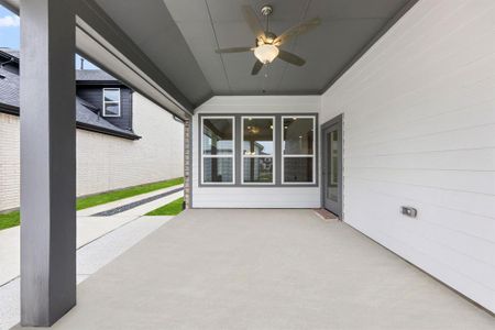 New construction Single-Family house 1907 Mitchell Dr, Van Alstyne, TX 75495 - image 18