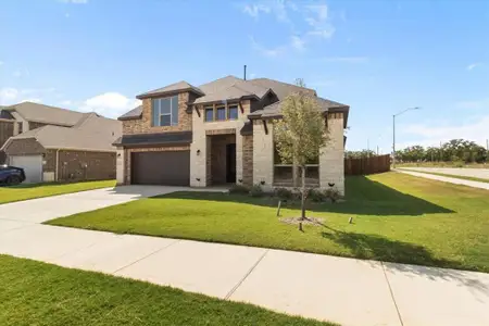 New construction Single-Family house 929 Ryed Ln, Fort Worth, TX 76120 - image