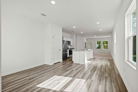 New construction Single-Family house 12909 Kentucky Warbler Dr, Buda, TX 78610 plan Sterling - image 12