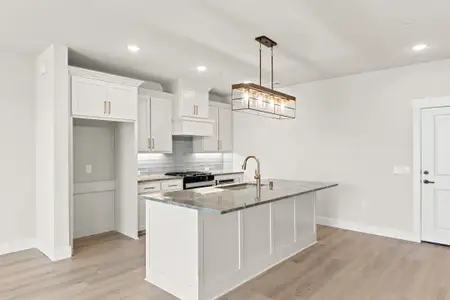 New construction Single-Family house 2884 Enfield, The Colony, TX 75056 plan Muirfield - image 7