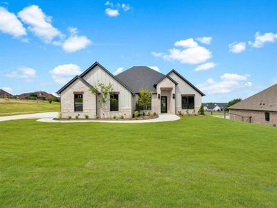 New construction Single-Family house 213 Martin Dr, Granbury, TX 76049 null- photo 0