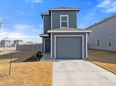 New construction Single-Family house 539 Commander Abbott Dr, Jarrell, TX 76537 plan Pima - image